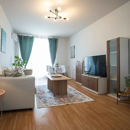 June One Bedroom Sea View Diamond * سارافوفو