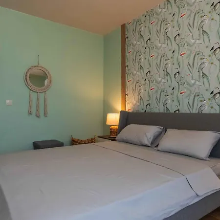 شقة June One Bedroom Sea View Diamond